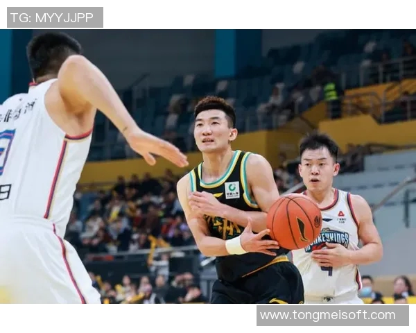 回顾广厦与上海的精彩对决录像回放分析比赛亮点与关键时刻